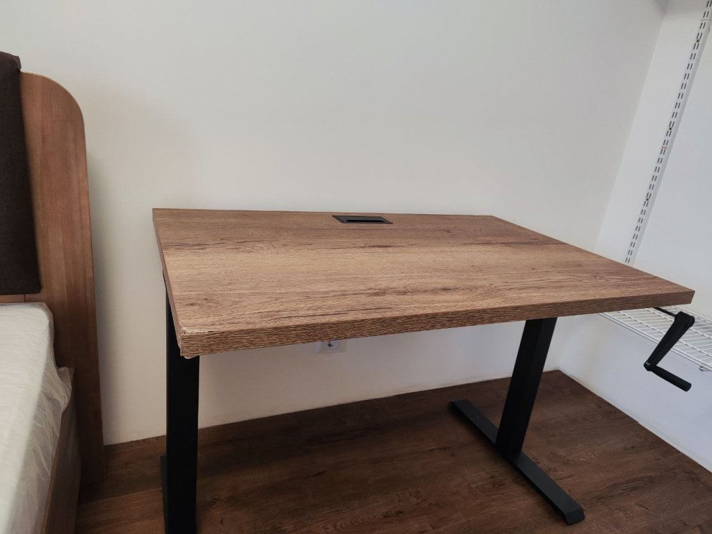 ООО Кликер - сервис по установке и сборке товаров - Сборка стола