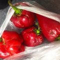 Отзыв о Дикси (сеть магазинов): Привозят гнилые товары и не возвращают деньги