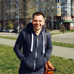 Валентин Романов