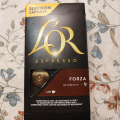 С капсулами бренда L'OR я познакомилась давно, почти сразу, как приобрела кофемашину.