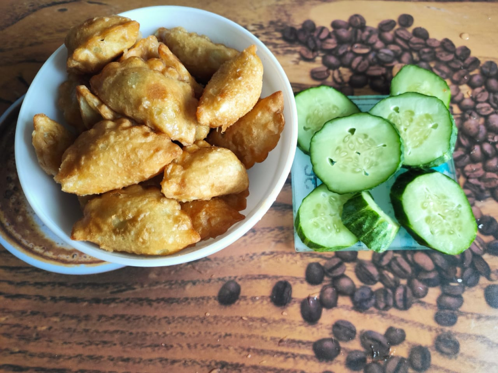 Чебупели с мясом горячая штучка - Вкусно, ароматно