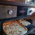Отзыв о Сыр Эконива "Моцарелла для пиццы": Как тянется только в кино видела))